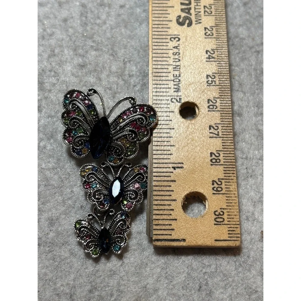 #60. Dangle Butterflies Brooch